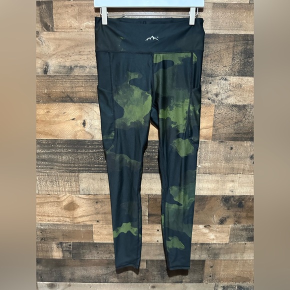 Dope Medium Green Camo Leggings Womens - Picture 1 of 2